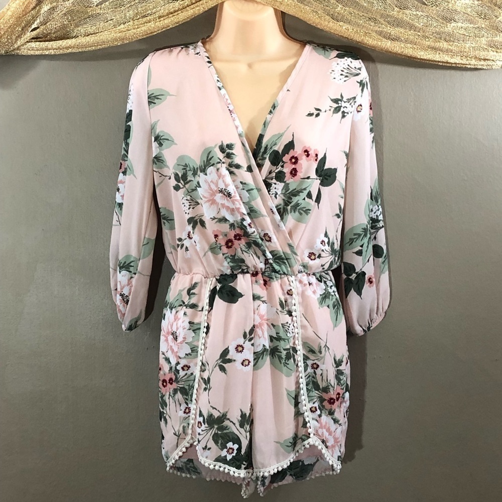 Adorable Charlotte Russe Shorts Romper!